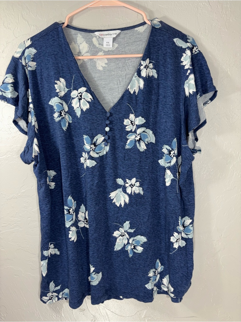 Liz Claiborne Navy Floral V-Neck Button-Accent Top - Picture 9 of 12